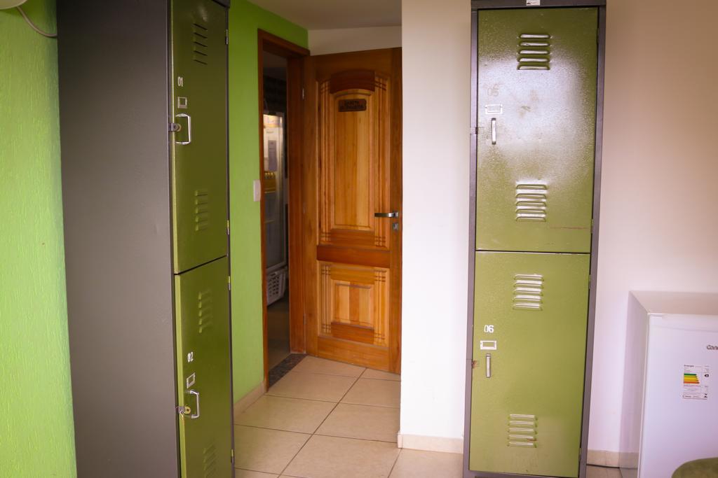 Walk On The Favela Hostel ริโอเดจาเนโร ภายนอก รูปภาพ