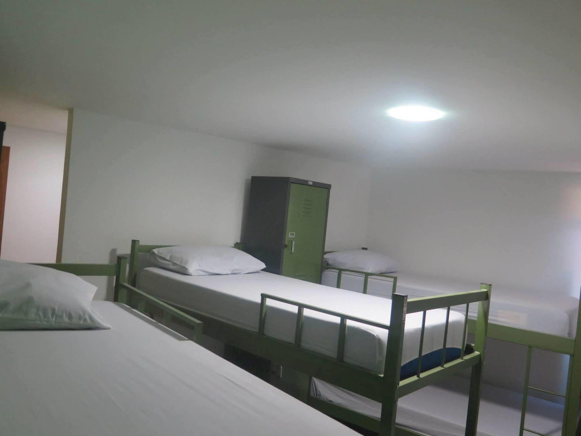 Walk On The Favela Hostel ริโอเดจาเนโร ภายนอก รูปภาพ